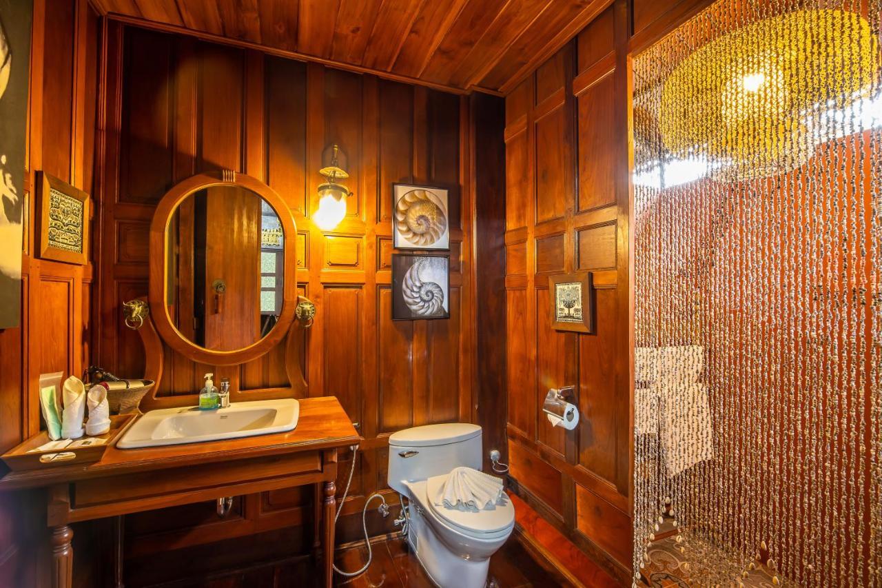 Royal Thai Villa Phuket - SHA Extra Plus Rawai Ngoại thất bức ảnh