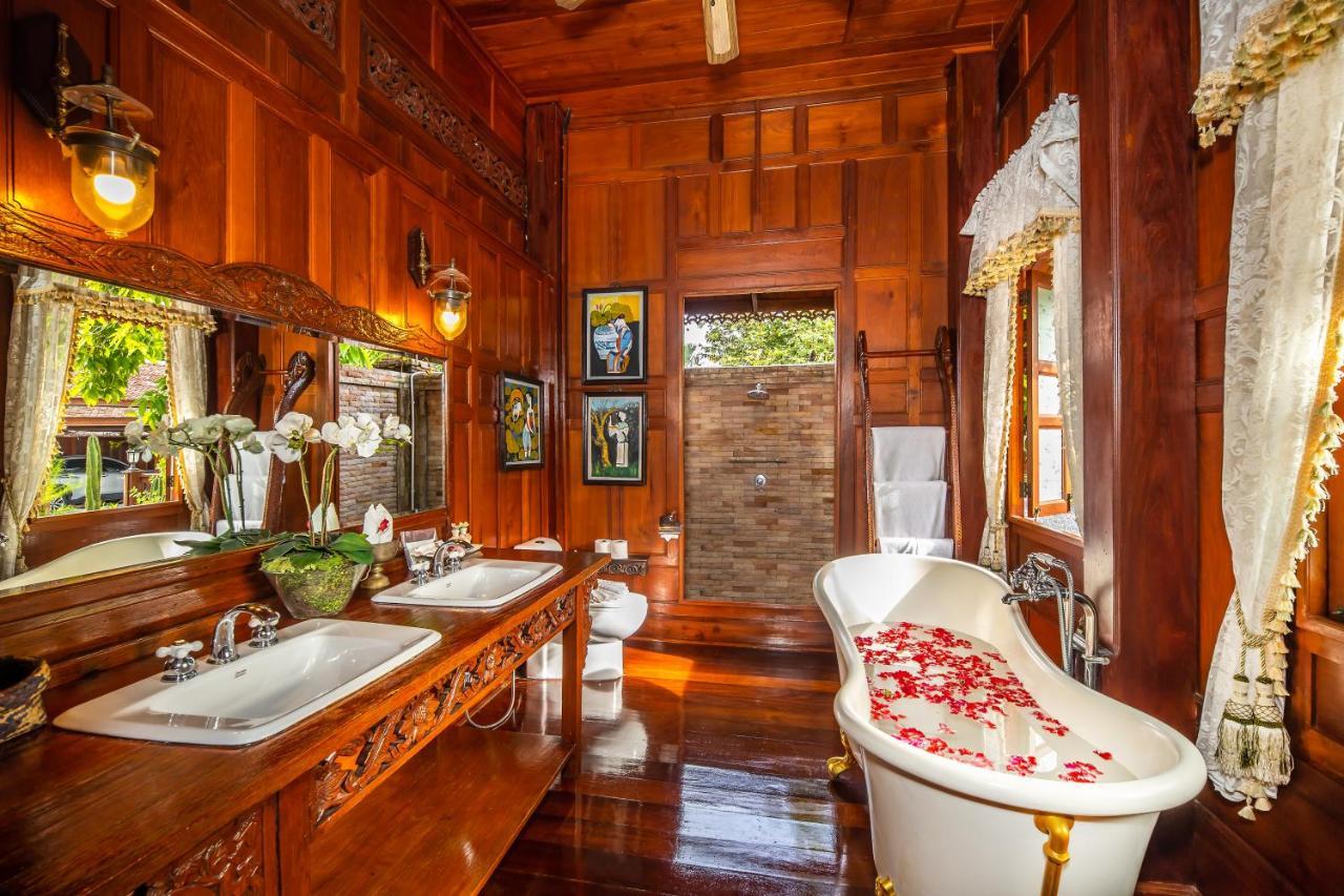 Royal Thai Villa Phuket - SHA Extra Plus Rawai Ngoại thất bức ảnh