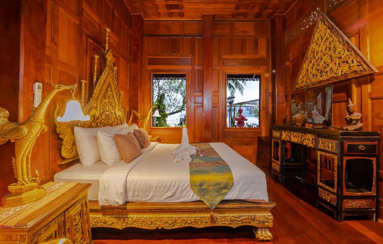 Royal Thai Villa Phuket - SHA Extra Plus Rawai Ngoại thất bức ảnh